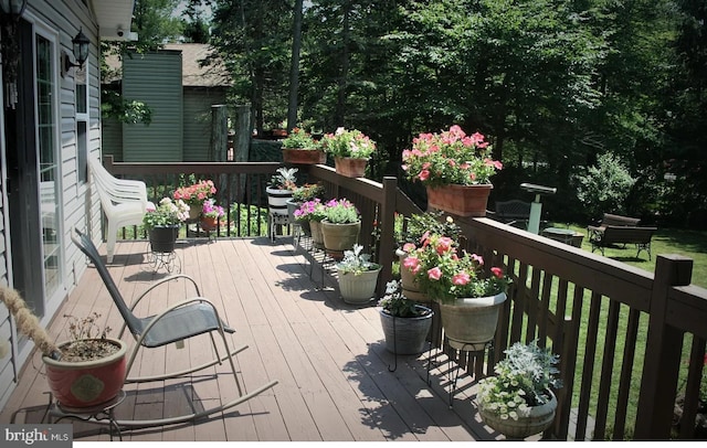 view of wooden deck