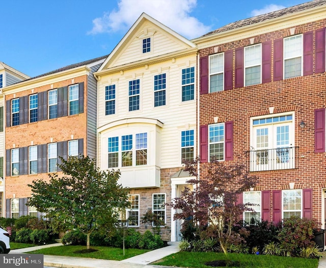 view of townhome / multi-family property