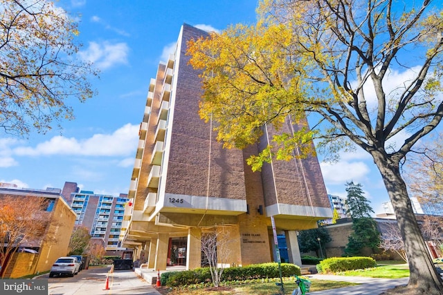 view of building exterior