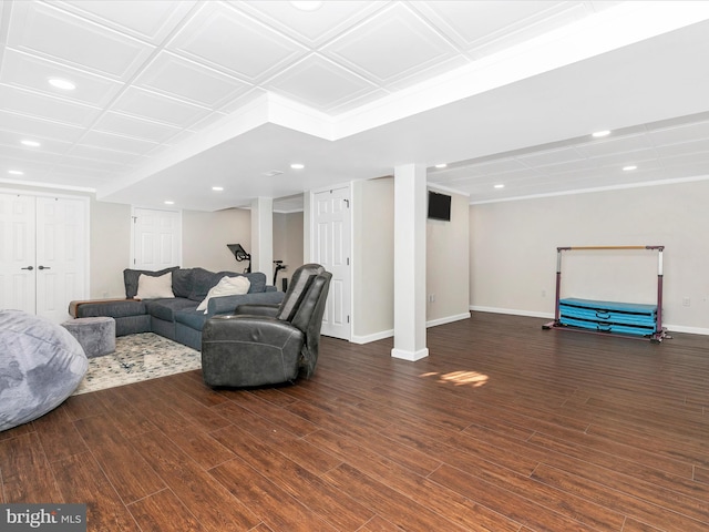 living room with recessed lighting, wood finished floors, and baseboards