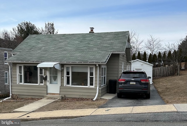 view of front of property