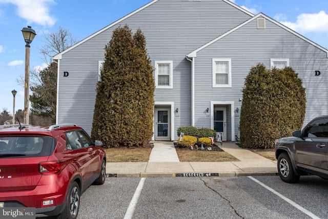 view of front of house