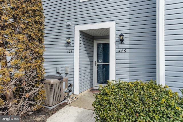 property entrance with central AC