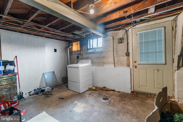 basement featuring washer / clothes dryer