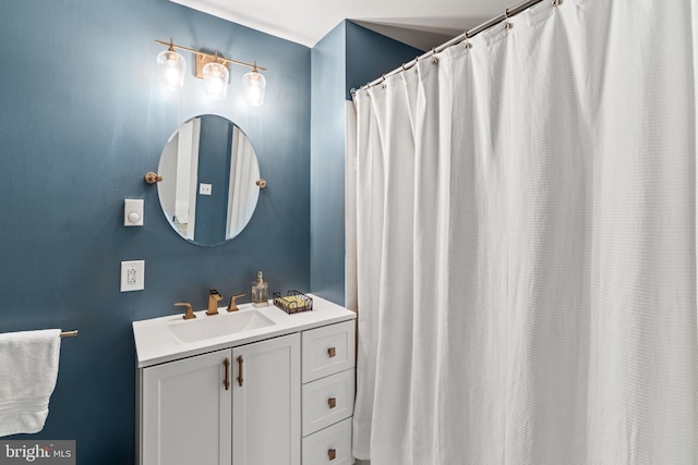 full bathroom featuring vanity