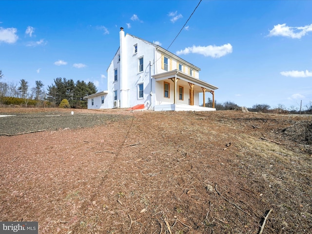 view of front of home with covered porch