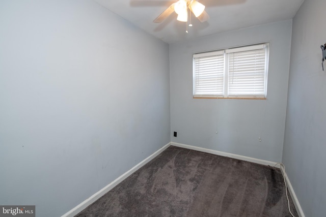 empty room with ceiling fan, baseboards, and carpet flooring