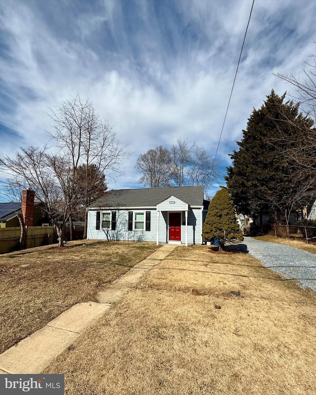 2715 Terrapin Rd, Silver Spring, MD 20906 - view of front of house featuring a front yard and fence