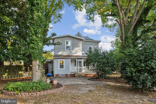 view of front of home with a porch