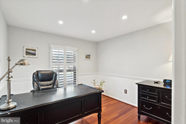 home office featuring recessed lighting, baseboards, and dark wood finished floors