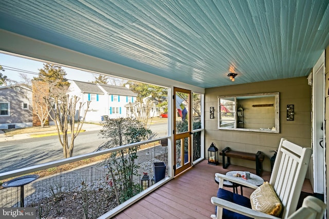 view of sunroom / solarium