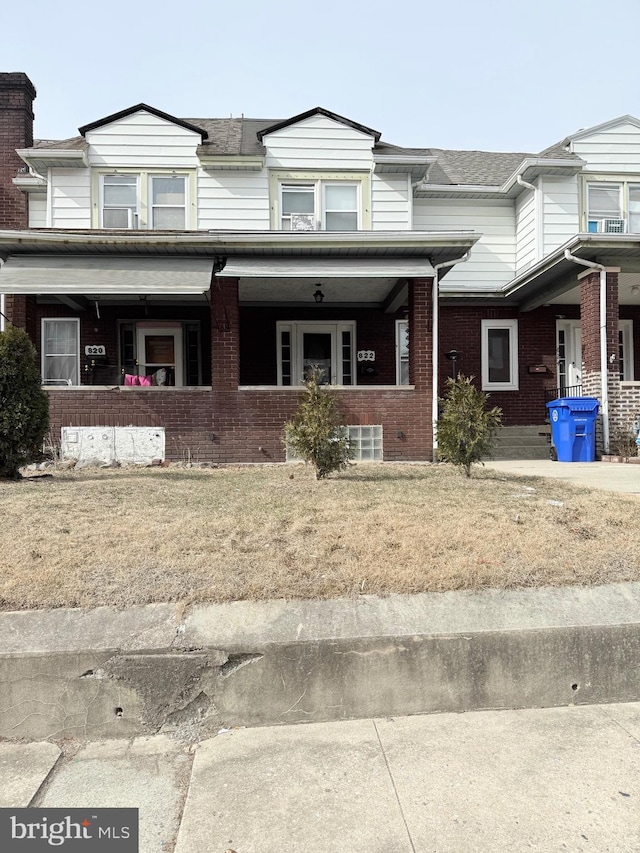 view of front of home with covered porch