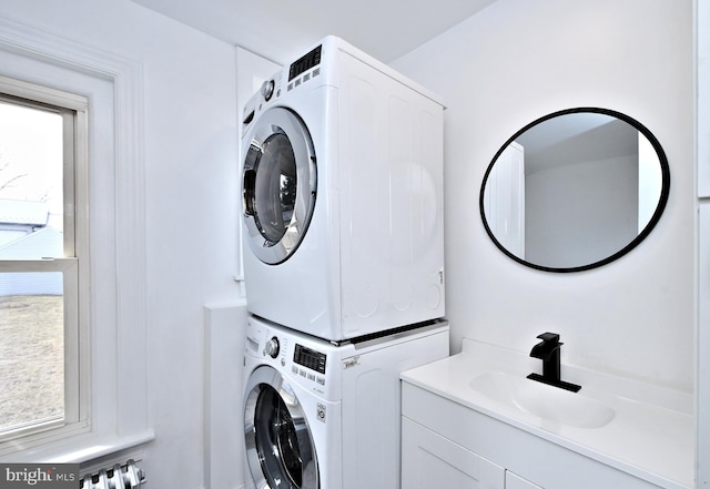 28 N 2nd St, Souderton, PA 18964 - laundry room with sink, stacked washer / drying machine, and a wealth of natural light