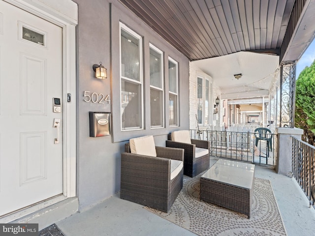 view of patio / terrace featuring covered porch