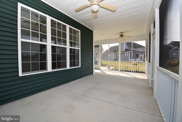 view of patio / terrace with covered porch and a ceiling fan