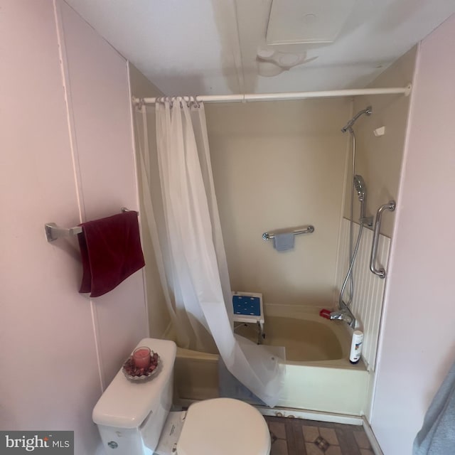 full bath featuring toilet and shower / bathtub combination with curtain