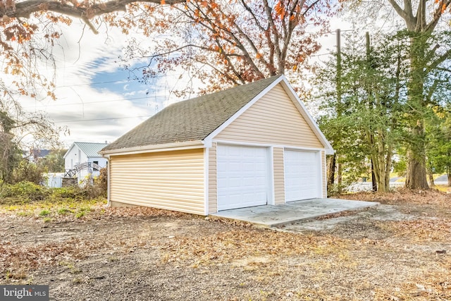 view of detached garage