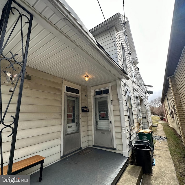 view of entrance to property