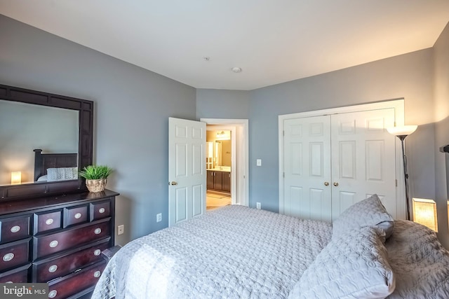 bedroom with a closet