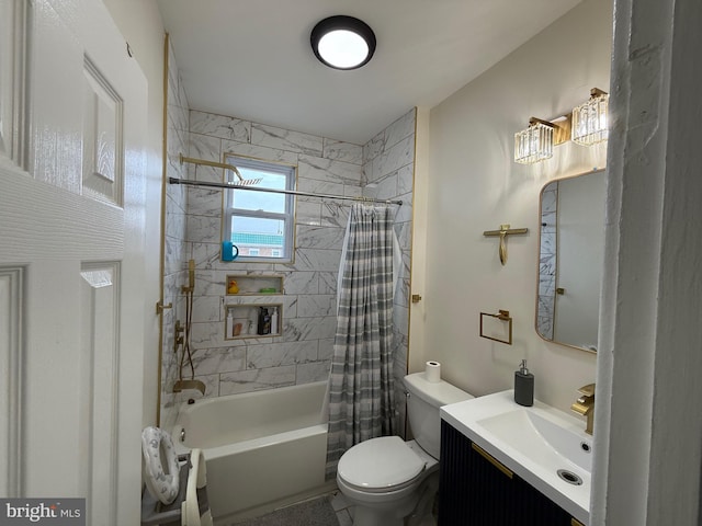 full bathroom with shower / bath combination with curtain, vanity, and toilet