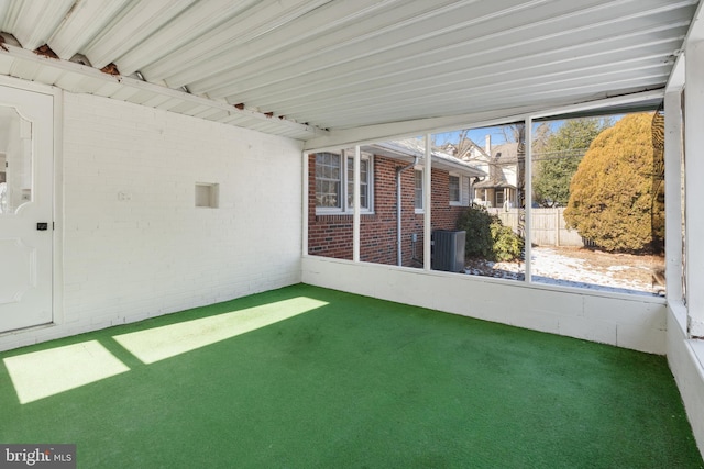 view of unfurnished sunroom