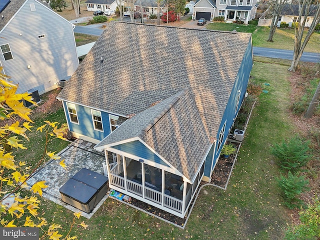 birds eye view of property featuring a residential view