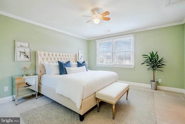 bedroom with visible vents, baseboards, ceiling fan, and ornamental molding