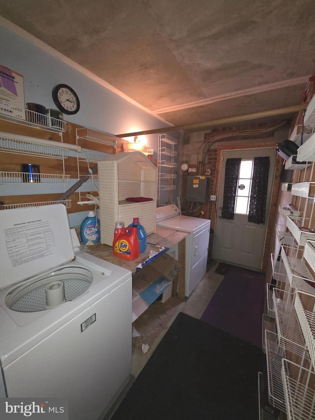 laundry area with washer / dryer and laundry area