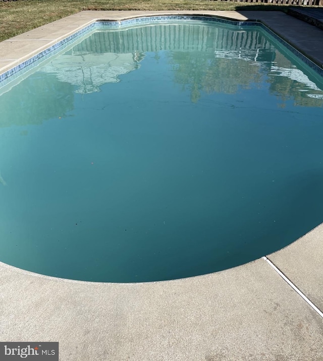 view of outdoor pool