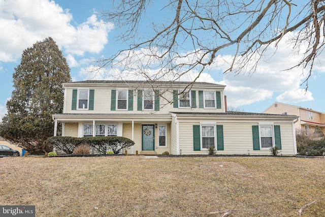 view of front of house with a front yard