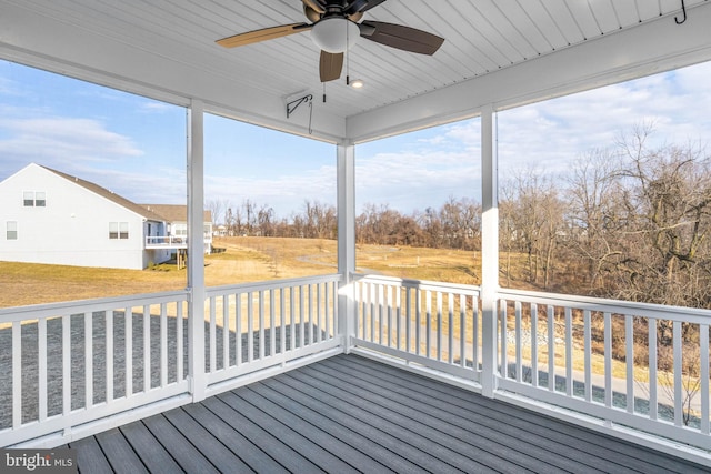 deck with a ceiling fan