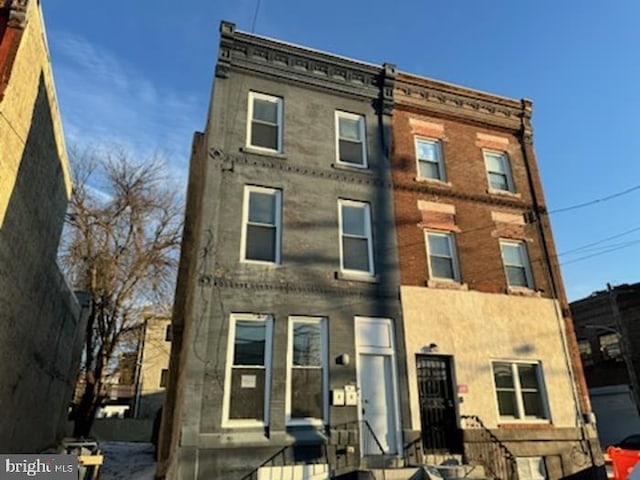 view of townhome / multi-family property