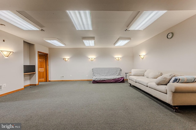 living area with carpet floors and baseboards