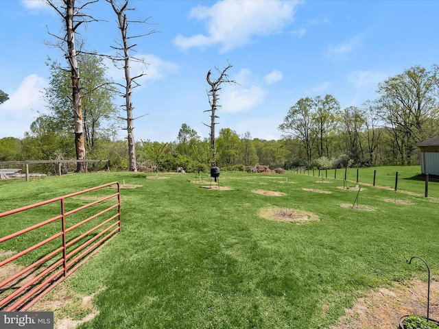 view of yard featuring fence