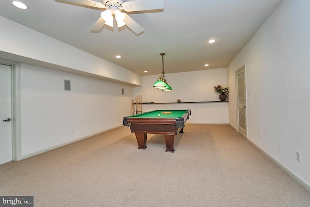 game room featuring visible vents, recessed lighting, baseboards, and light carpet