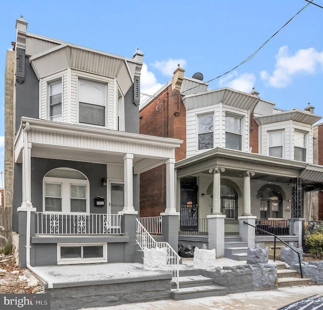 view of front of home with a porch