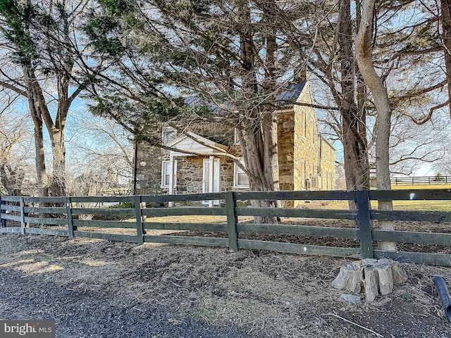 view of yard with a fenced front yard