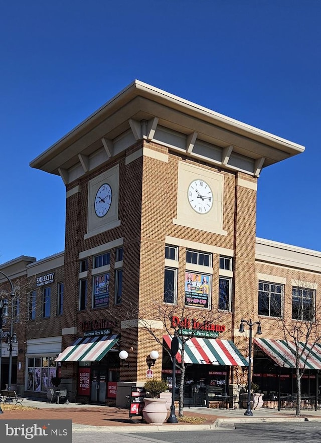 view of building exterior