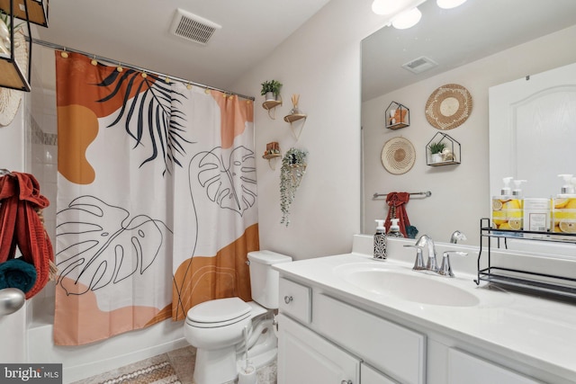 full bath featuring visible vents, shower / tub combo, toilet, and vanity