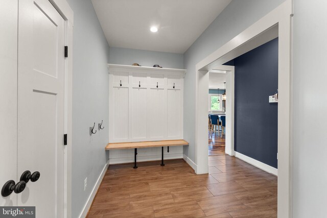 36976 Walnut Park Ln, Purcellville, VA 20132 - mudroom featuring baseboards, wood finished floors, and recessed lighting