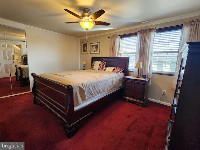 bedroom featuring a ceiling fan, baseboards, ornamental molding, and carpet flooring