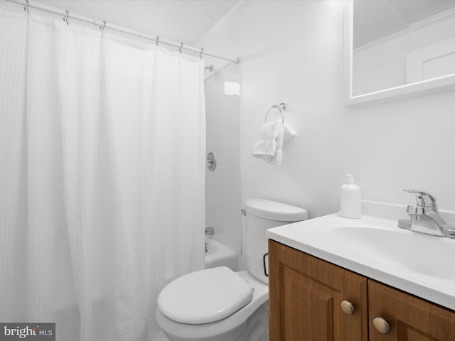 bathroom with shower / bath combination with curtain, vanity, and toilet