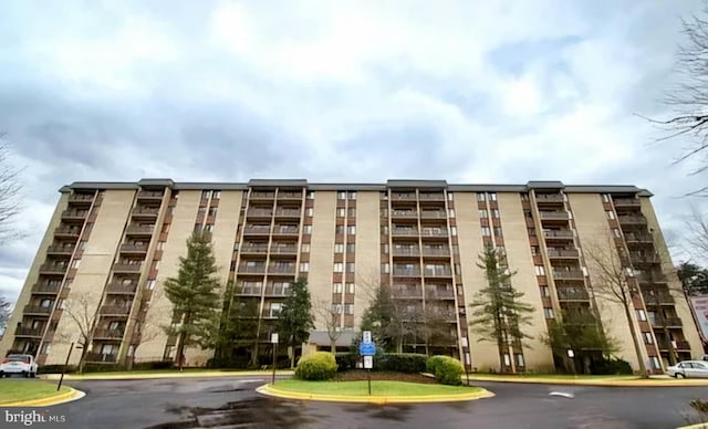 view of building exterior