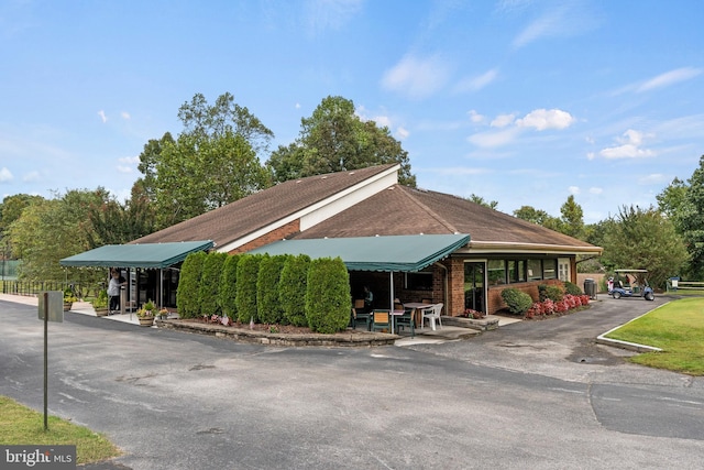 view of building exterior