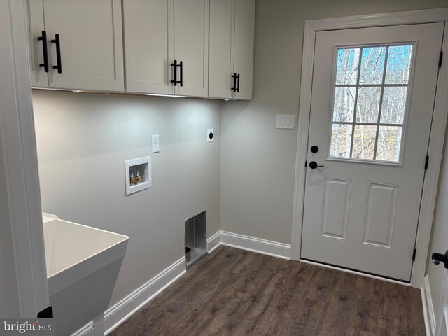 601 Gibbs Rd, Madison, VA 22727 - clothes washing area with hookup for a washing machine, dark wood-style flooring, baseboards, cabinet space, and electric dryer hookup