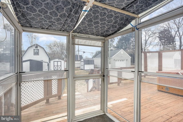 sunroom / solarium with plenty of natural light