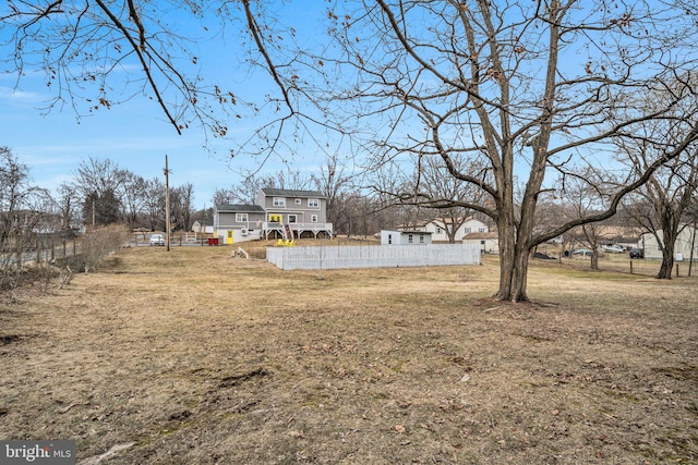 view of yard featuring fence