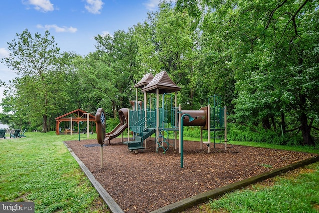 community play area featuring a yard