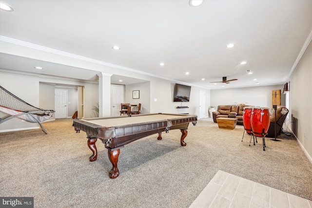 rec room with baseboards, recessed lighting, carpet, and crown molding