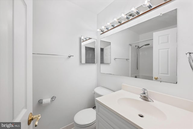 7349 Eldorado Ct, Mclean, VA 22102 - bathroom with toilet, vanity, and a shower